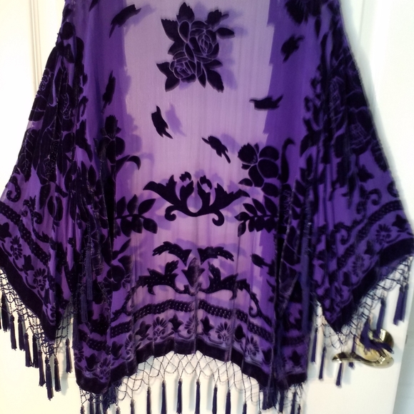 NEW PURPLE SILK VELVET BURNOUT FRINGED &BEADED LG - Picture 2 of 8